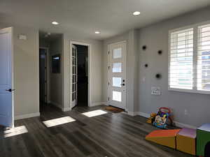 Entrance foyer featuring recessed lighting