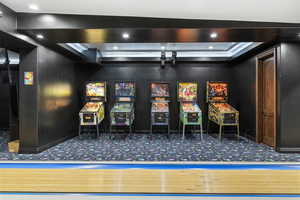 Recreation room with recessed lighting