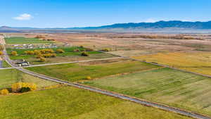 Overview of rural landscape with mountains