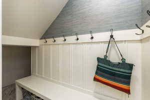 This mudroom too nice to get muddy!