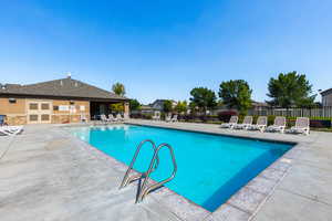 Did I mention this is the smaller of 2 pools!