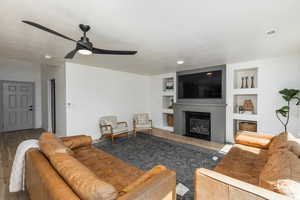 Love, Love, Love this living area!