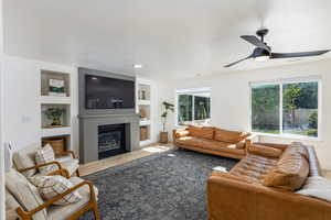 Sporting events, movie nights or card games, this living rooms has got you covered!