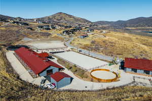 Bird's eye view of a mountainous background