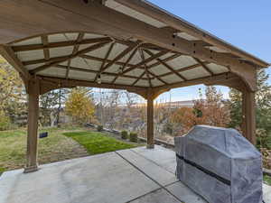 Pergola on cement  pad complete with gas firepit