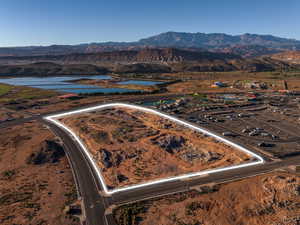 Bird's eye view of a water and mountain view