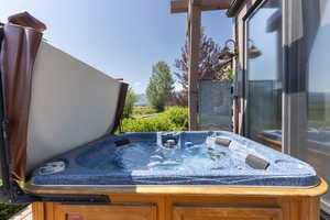 Detailed view of a jacuzzi