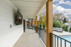 Balcony featuring an outdoor living space