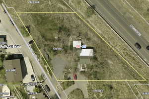 Aerial overview of property boundaries