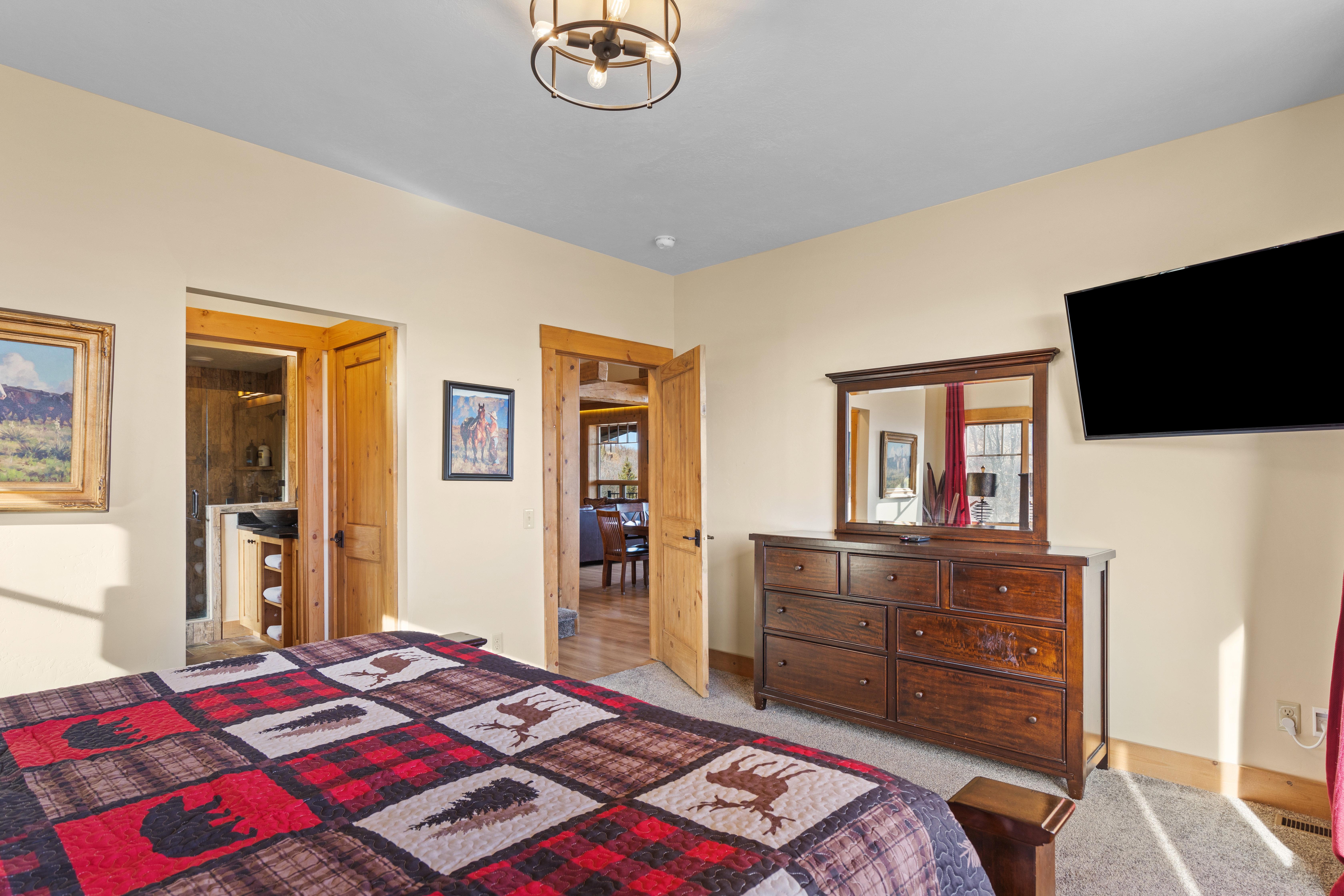 Master suite