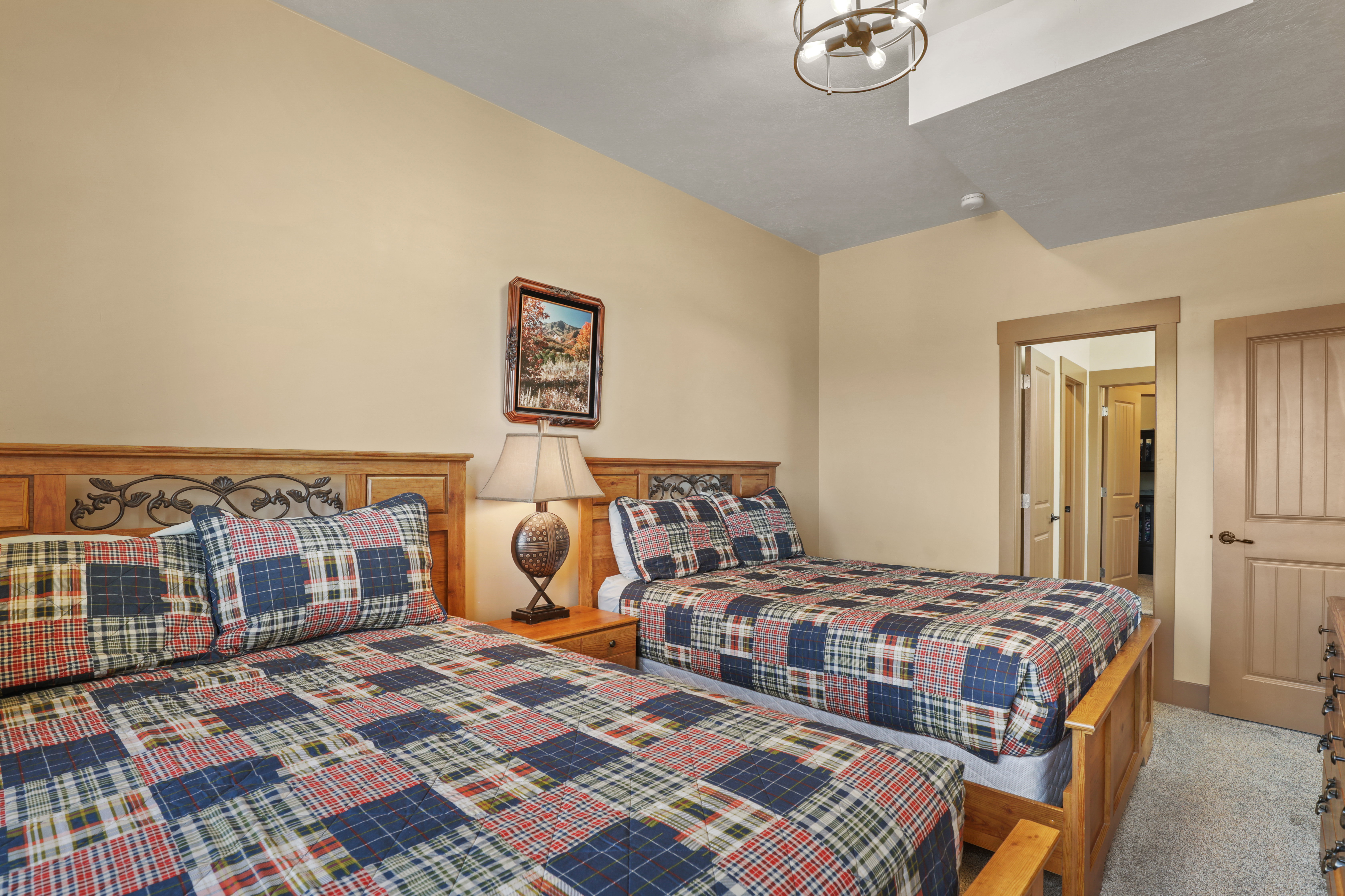 Bedroom with carpet