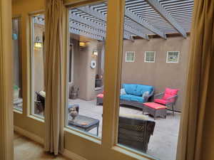 Entryway featuring baseboards