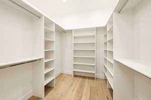 Walk in closet 1