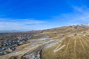 View of property location with a mountainous background