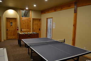 Game room featuring recessed lighting