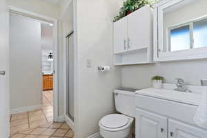 Primary Bedroom attached bathroom