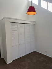 Detailed view of carpet floors