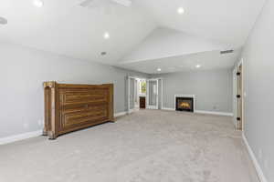 Large Primary Bed/bath suite