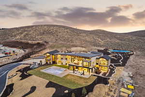 Aerial view of property and surrounding area