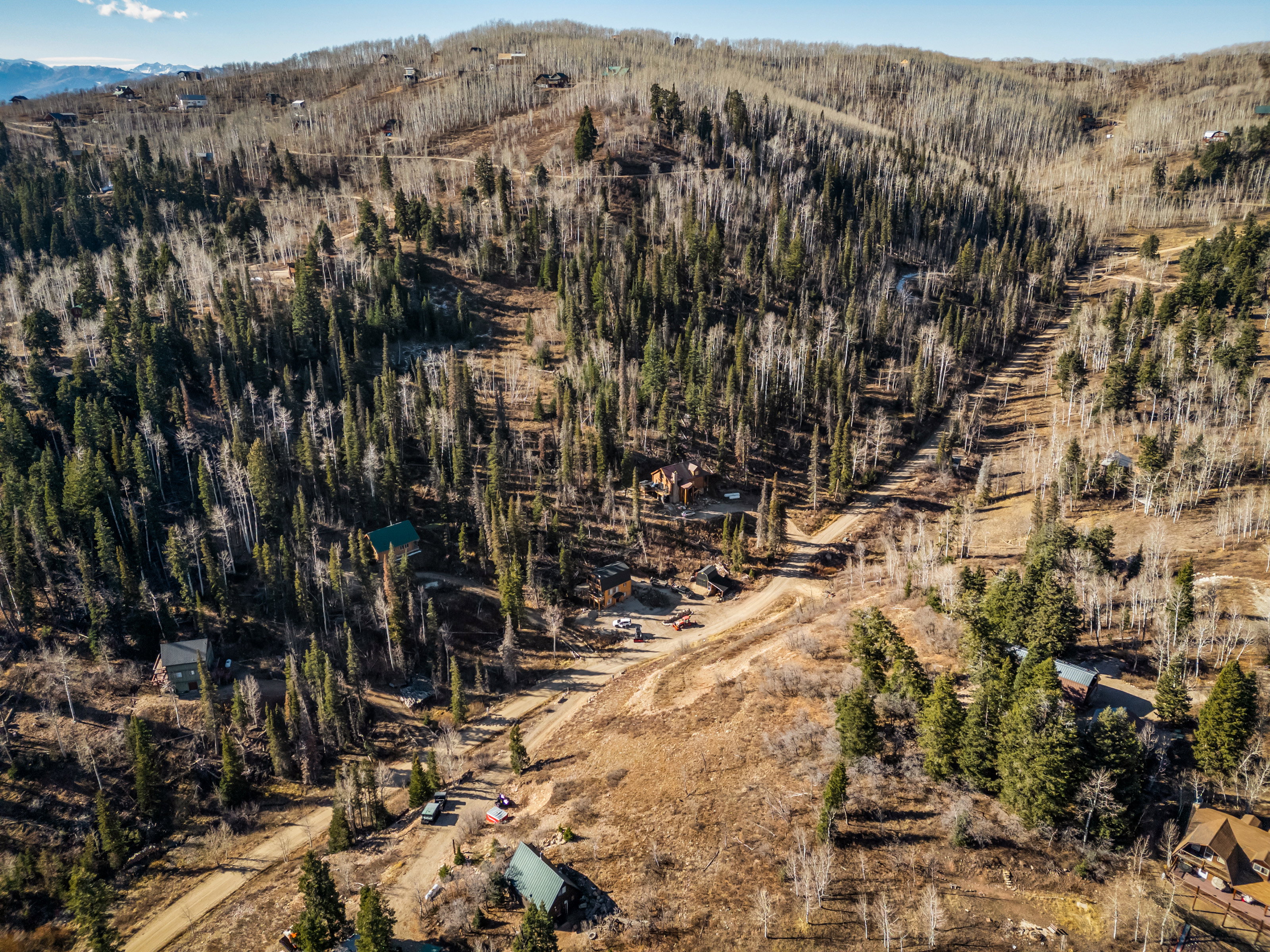 Aerial view of property and surrounding area