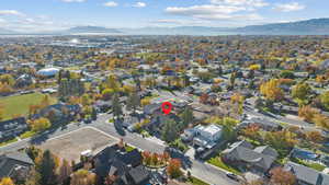 Aerial perspective of neighborhood featuring a incredible views of the valley