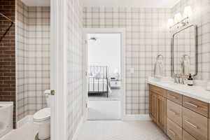 Jack and Jill bathroom in between bedrooms