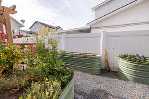 View of yard with a garden