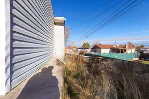 View of side of home