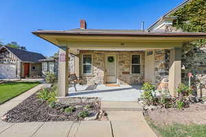 Nice Covered Front Porch