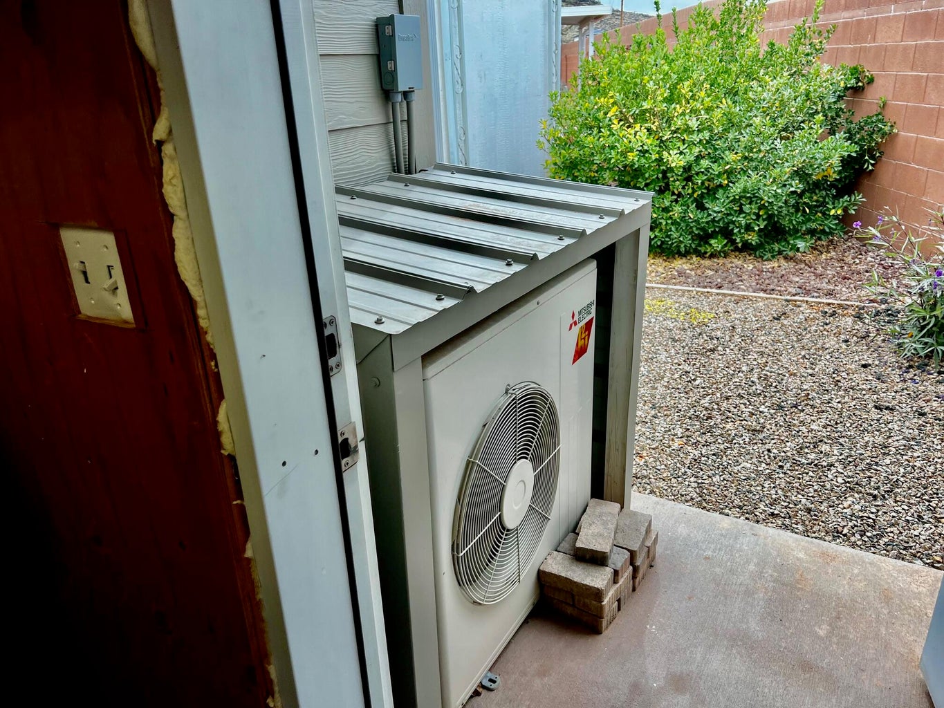 Exterior view of a cooling unit