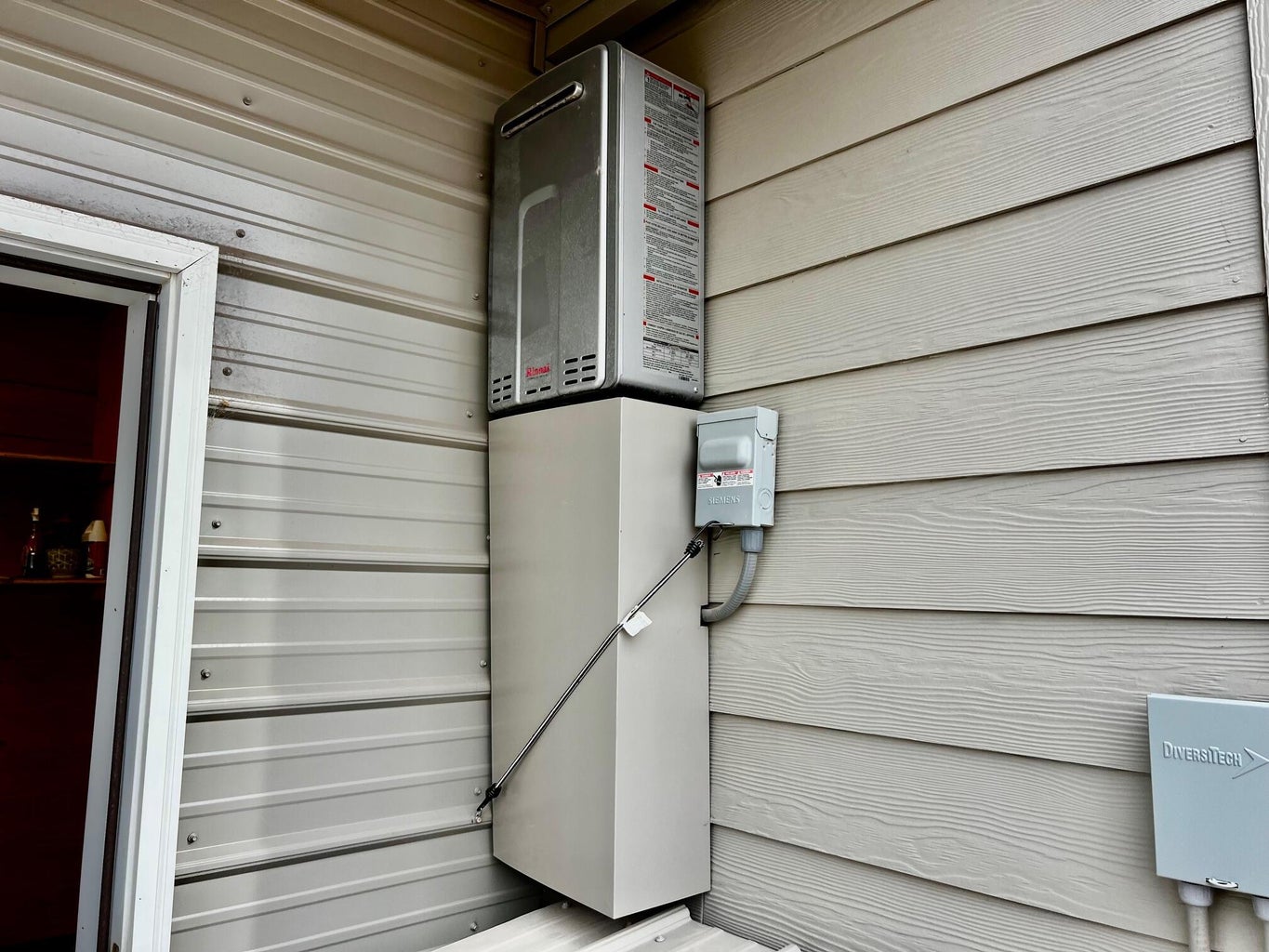 Exterior view of wall-mounted power storage