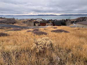Mountain view with a nearby body of water
