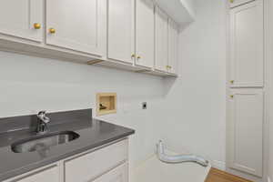 Basement laundry room