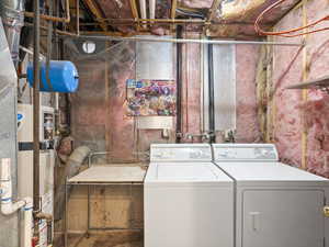 Laundry area . Washer/dryer included.