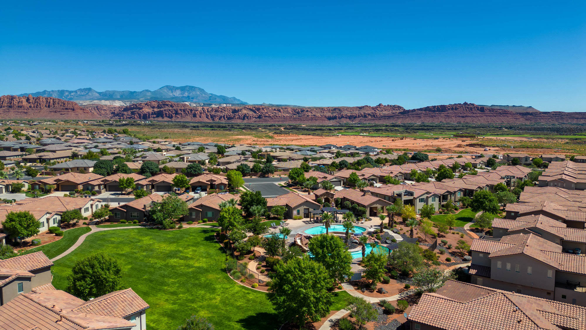 Paradise Village Clubhouse and Resort Pools