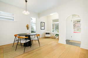 So much natural light