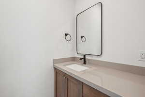 Upper level 1/2 Bathroom (#5)