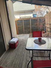 Deck with outdoor dining area