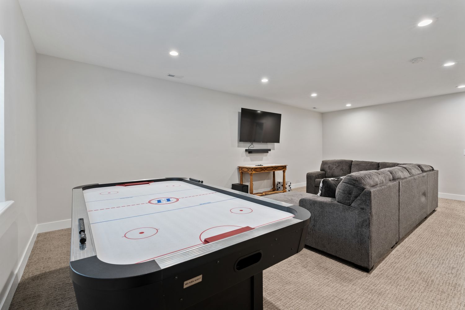 Rec room featuring carpet and recessed lighting