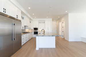 *Photo of a similar unit