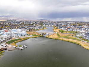 Enjoy the close proximity to Oquirrh Lakes walkways