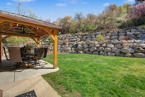 Pergola Covered Patio off Family Room