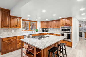 NEW Gourmet Kitchen, New Appliances, Cabinetry, Granite, Fixtures