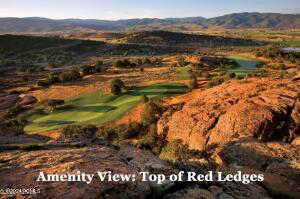 View of mountain backdrop featuring a golf course