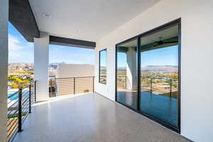 Balcony featuring a mountain view