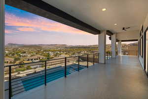 Balcony featuring a mountain view
