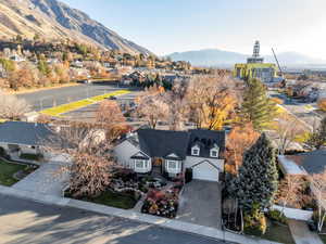 Aerial view of residential area with a mountain backdrop