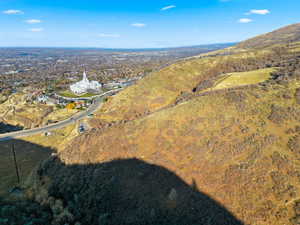 Aerial view of property and surrounding area