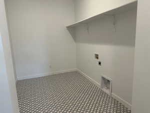 Laundry Room with electric dryer hookup