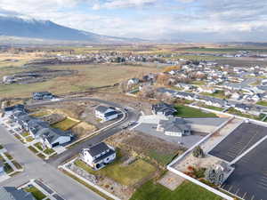 View of property location with nearby suburban area and a mountainous background